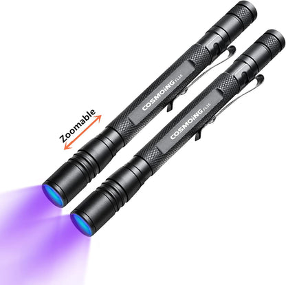 Cosmoing heavy duty pet stain detector showing the battery compartment for Triple-A batteries
