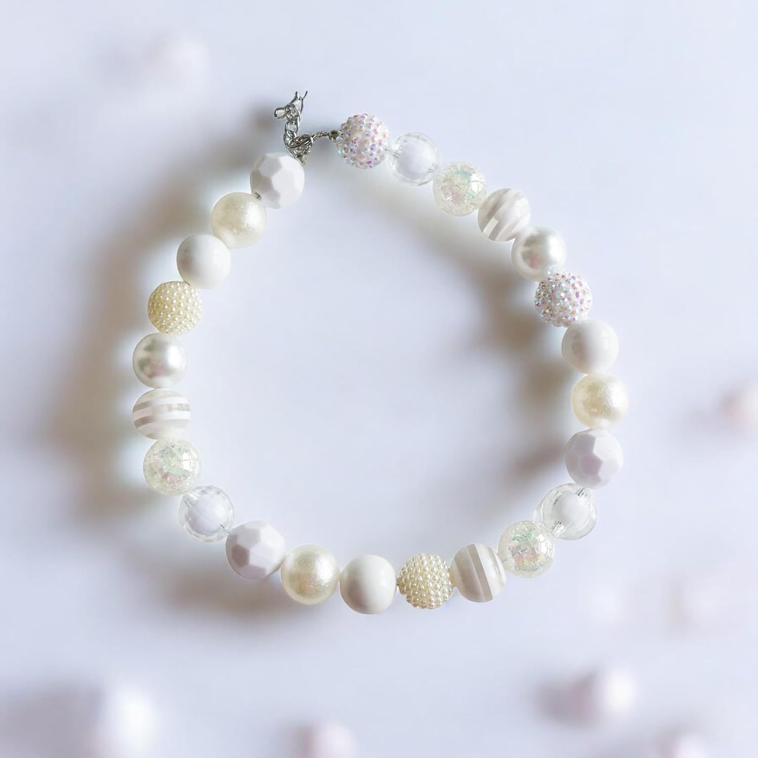 Elegant mixed texture artificial pearl pet necklace for birthdays and wedding party celebrations.