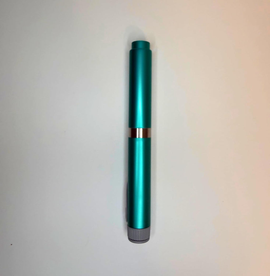 GXZ Health Reusable Injection Pen Metallic Teal front view for precise dosage.