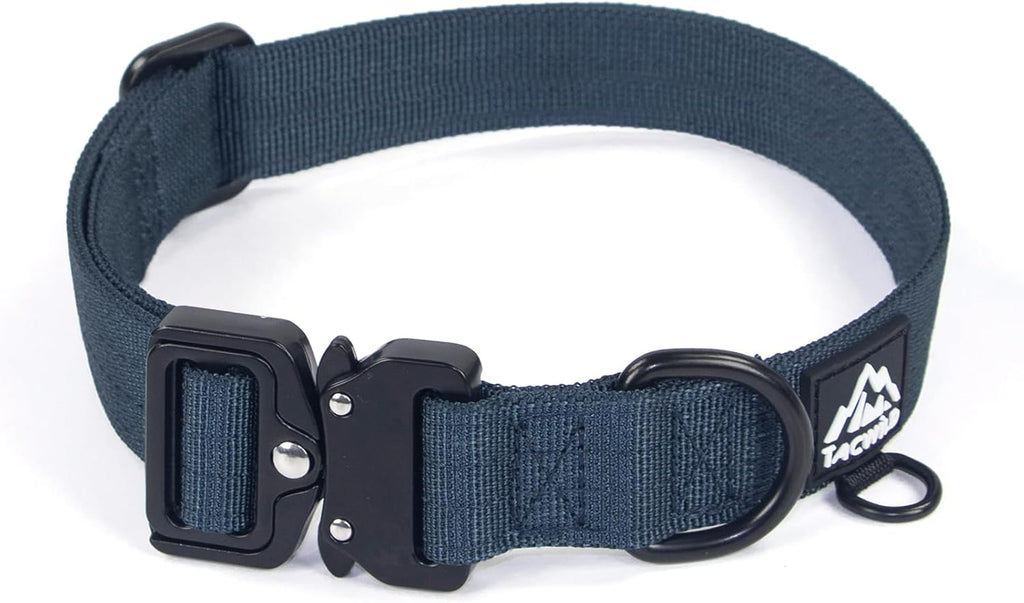 Adjustable strap mechanism on Tacwild dog collar