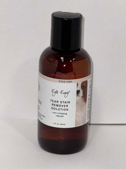 Eye Envy dog tear stain treatment on white dog breed face