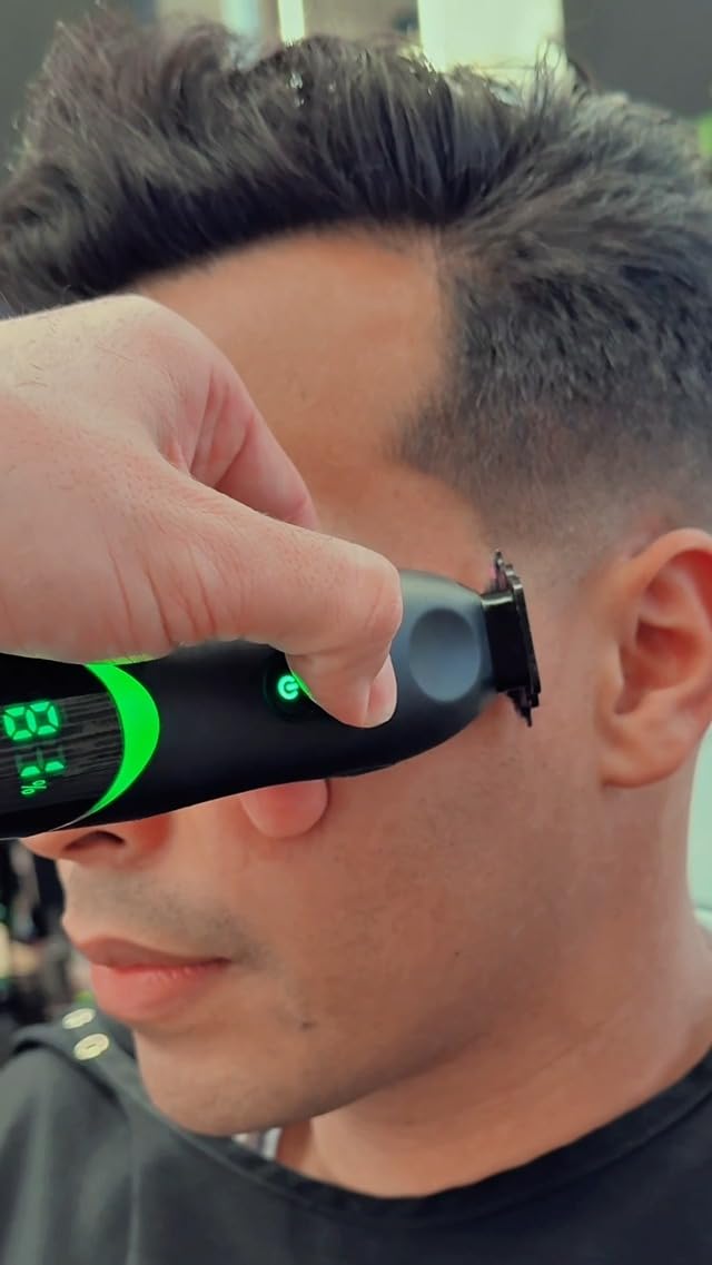 BaBylissPRO professional trimmer blade mounted for demonstration