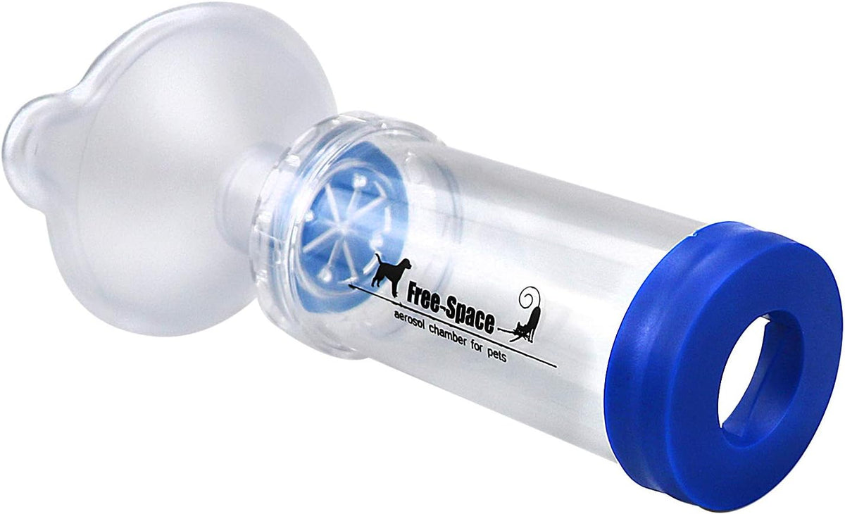 Detailed view of the contoured silicone face mask designed for cat and dog snouts.