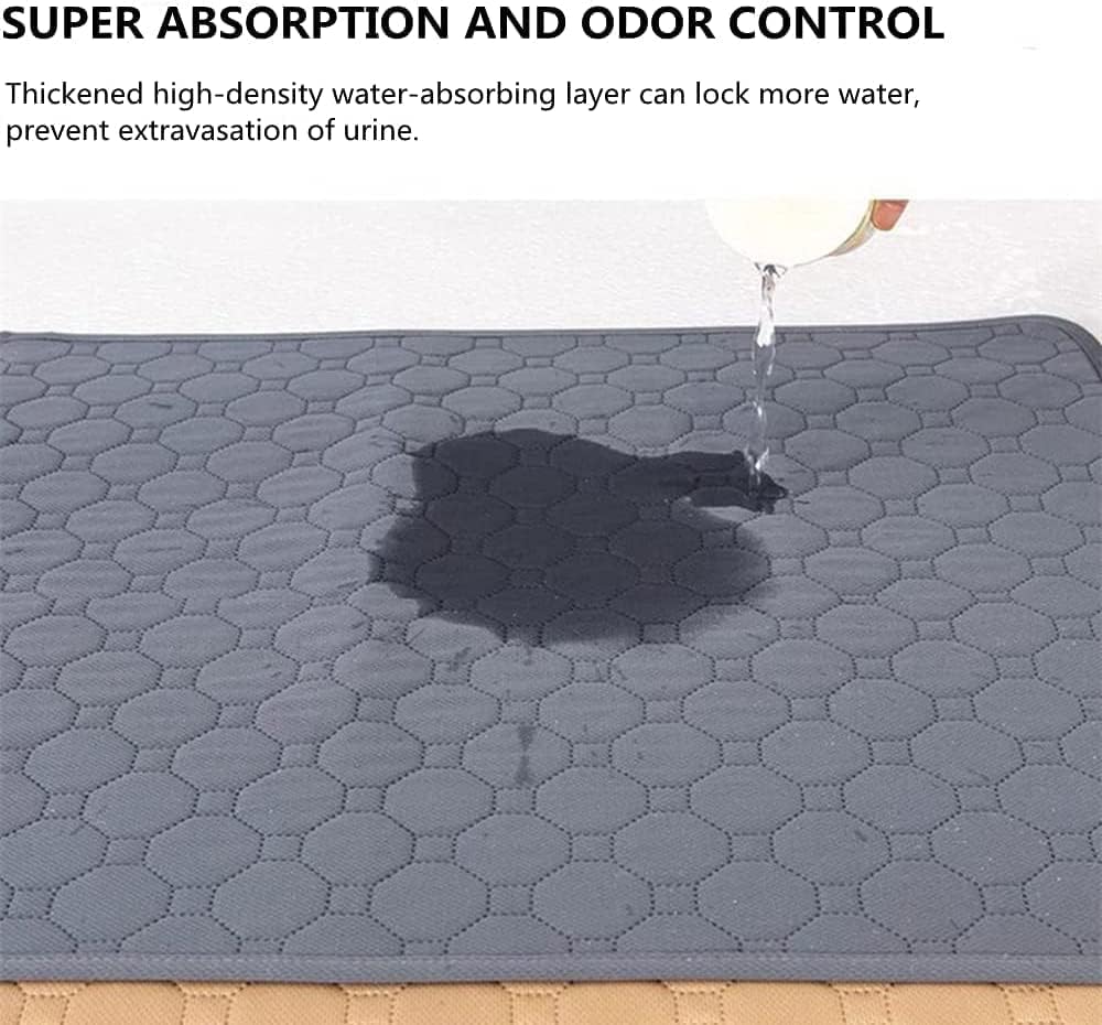 Waterproof layer demonstration on pet pee pad