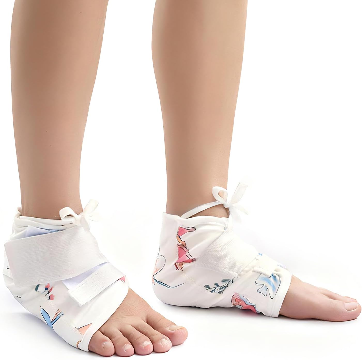 LanJe cotton moisturizing heel socks front view for dry feet