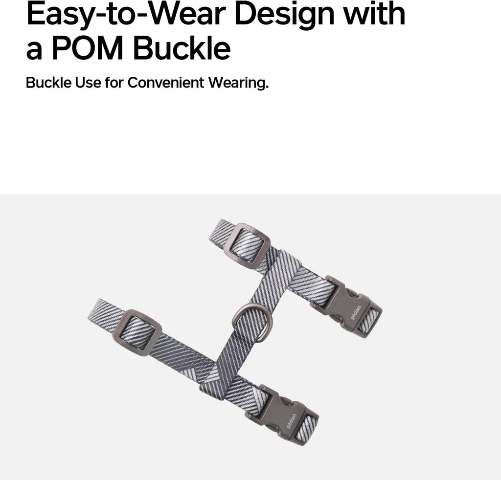 Close up of the unbreakable infinity ring and secure ABS buckles on Pidan harness