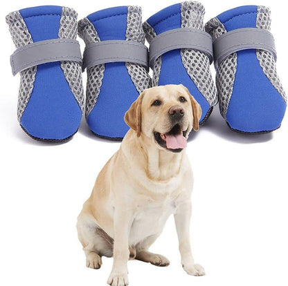 Close up of anti-slip rubber sole on Sunweihaoa dog boots