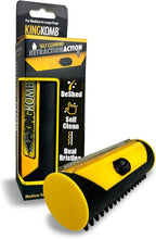 Self cleaning action of King Kanine deshedding brush