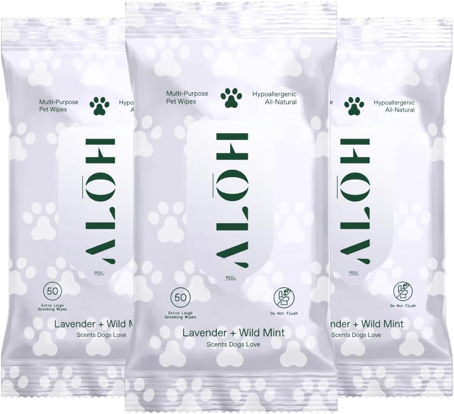 Alo moisturizing pet wipes formulated with aloe vera coconut oil and avocado oil