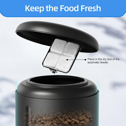 Xuepett desiccant bags showing individual packaging for freshness