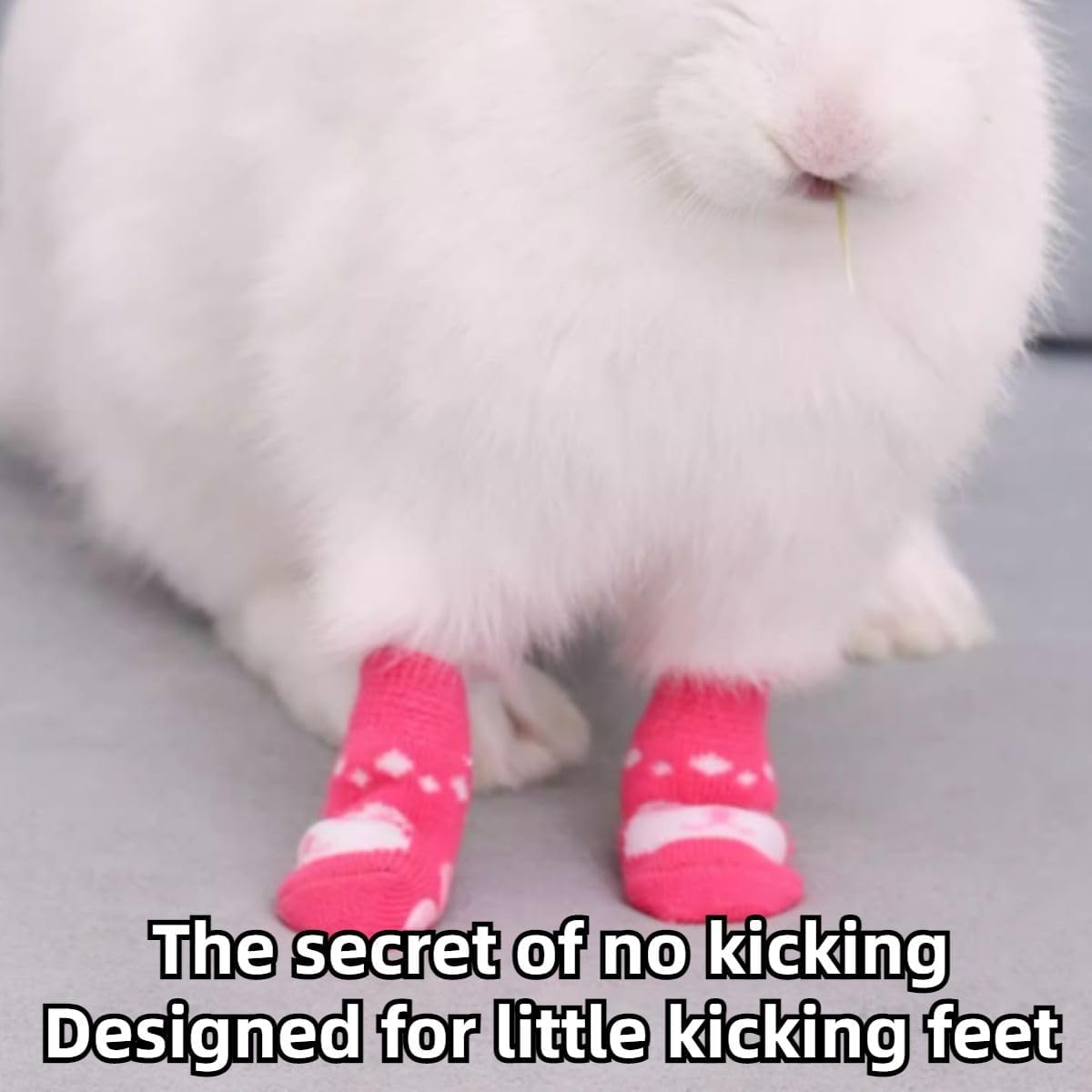 Copfeu pink cotton knit pet booties packaging view