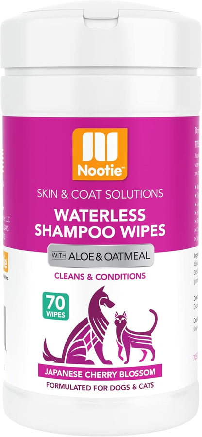 Nootie Sweet Pea and Vanilla wipes tub open