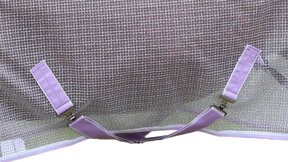 Close up view of the twin front buckles and crossed belly surcingles on the cool lyte fly sheet
