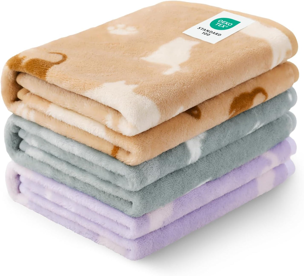Luciphia 1 Pack 3 Blankets Super Soft Fluffy Premium Fleece Pet Blanket Flannel Throw for Dog Puppy Cat Paw Brown/Pink/White Small(23x16 inch) - Image 11