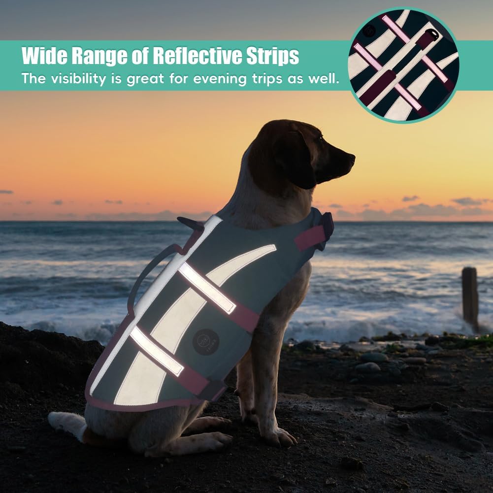 Top view of the extra large premium dog swim vest highlighting the heavy-duty D-ring leash attachment.