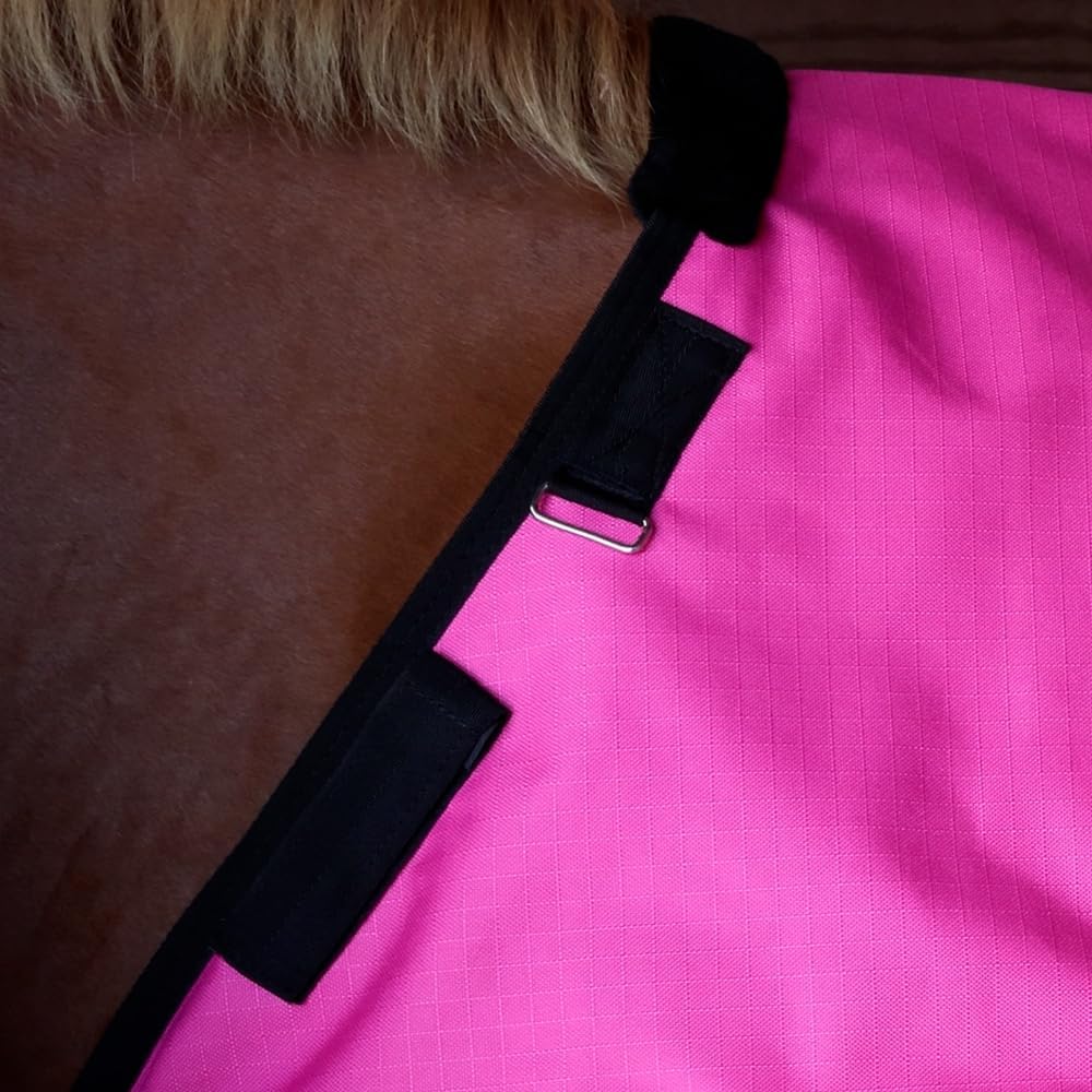 Rugged Ride horse winter blanket close up layout highlighting the adjustable neck cover and protective fleece withers.