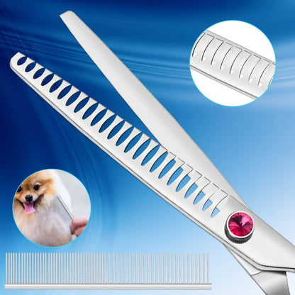 Full pet grooming kit including comb and protective case
