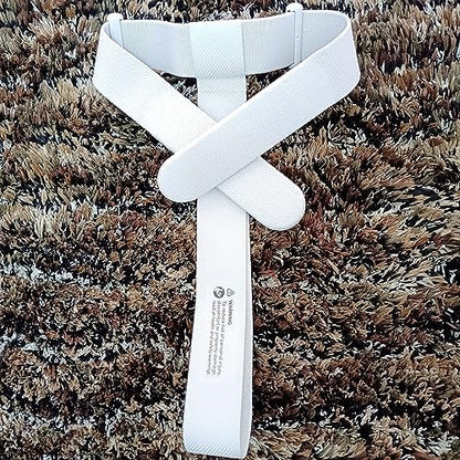 Close up view of the durable TPU plastic connectors on the replacement VR strap