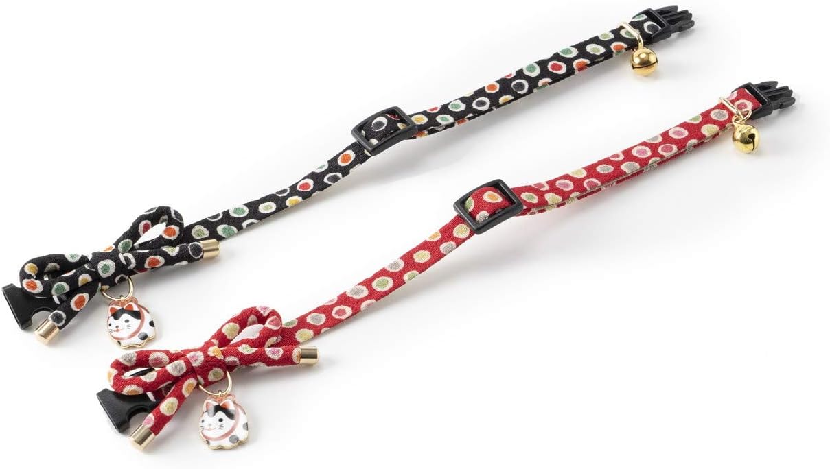 Adjustable strap view of Necoichi cat collar
