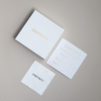 ONEFINITY silver pet jewelry charm with included soft cleaning cloth