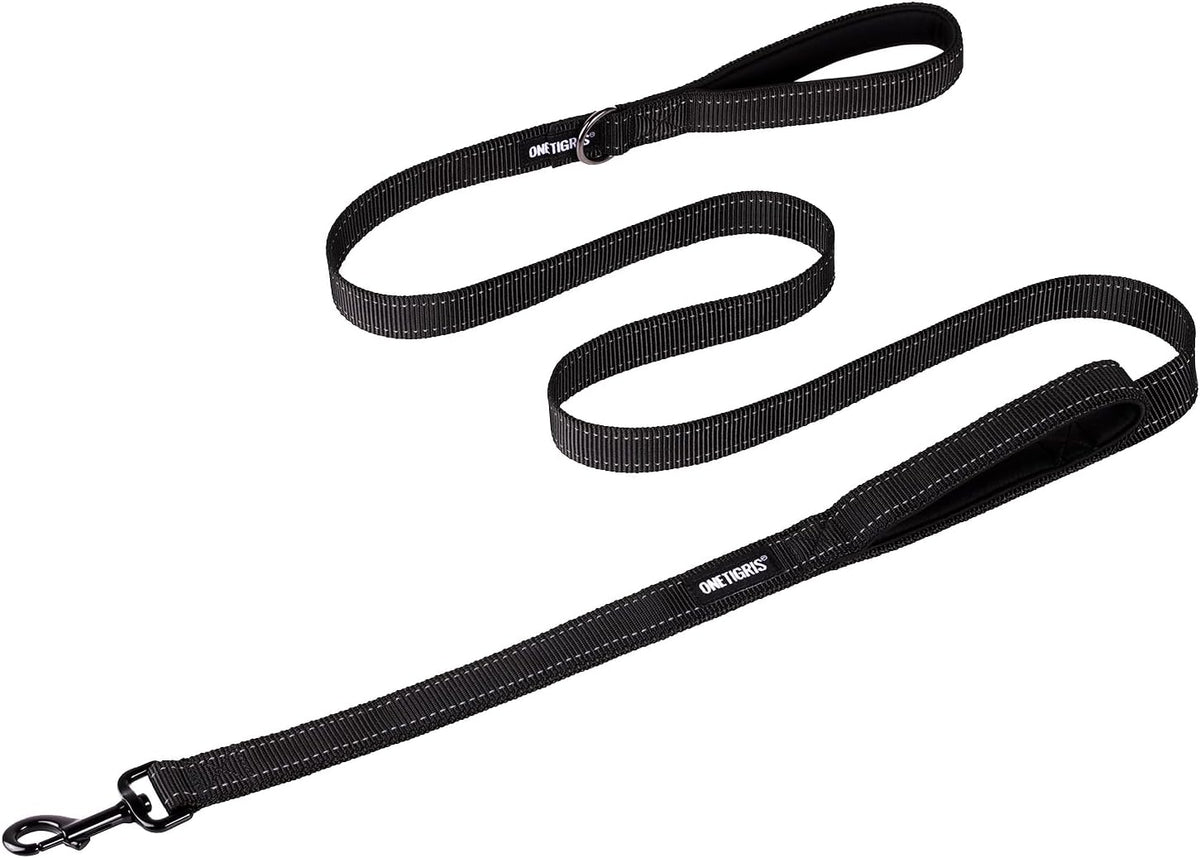 OneTigris medium to large dog training leash in pink showing durable weather resistant material