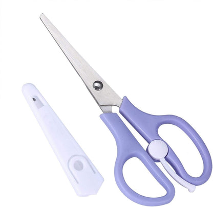 Yinhing baby food scissors front view with protective blue cover