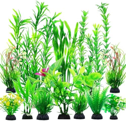 Vibrant fake fish tank greenery pack displaying various heights from 5 to 22 centimeters