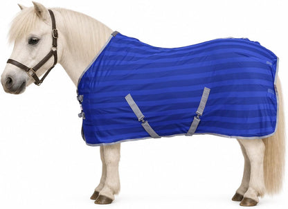 Challenger imported USA fly sheet for small ponies and weanlings in a pasture setting