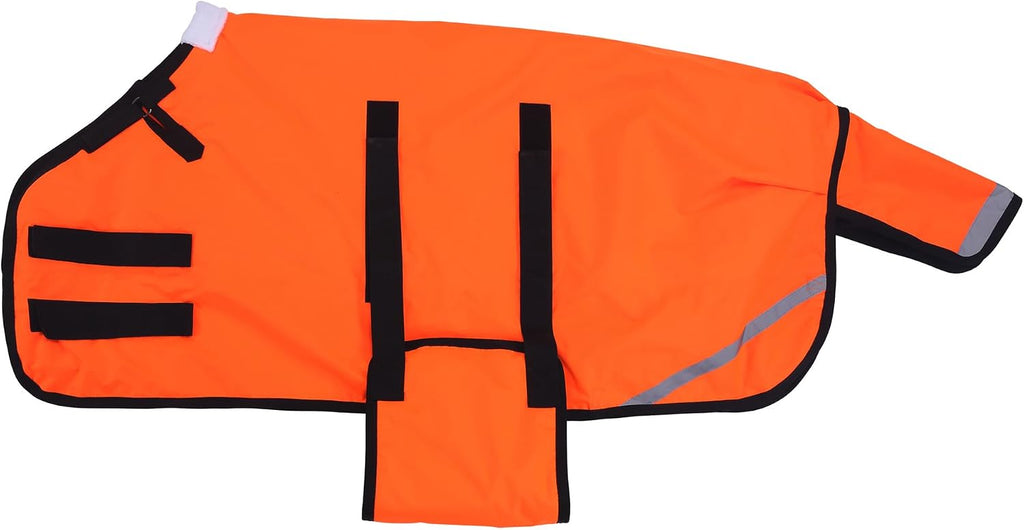 LEAFOREST medium weight horse turnout rug highlighting the protective fleece wither pad