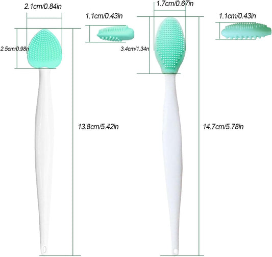 Close up view of the heart shaped silicone cat blackhead remover brush.