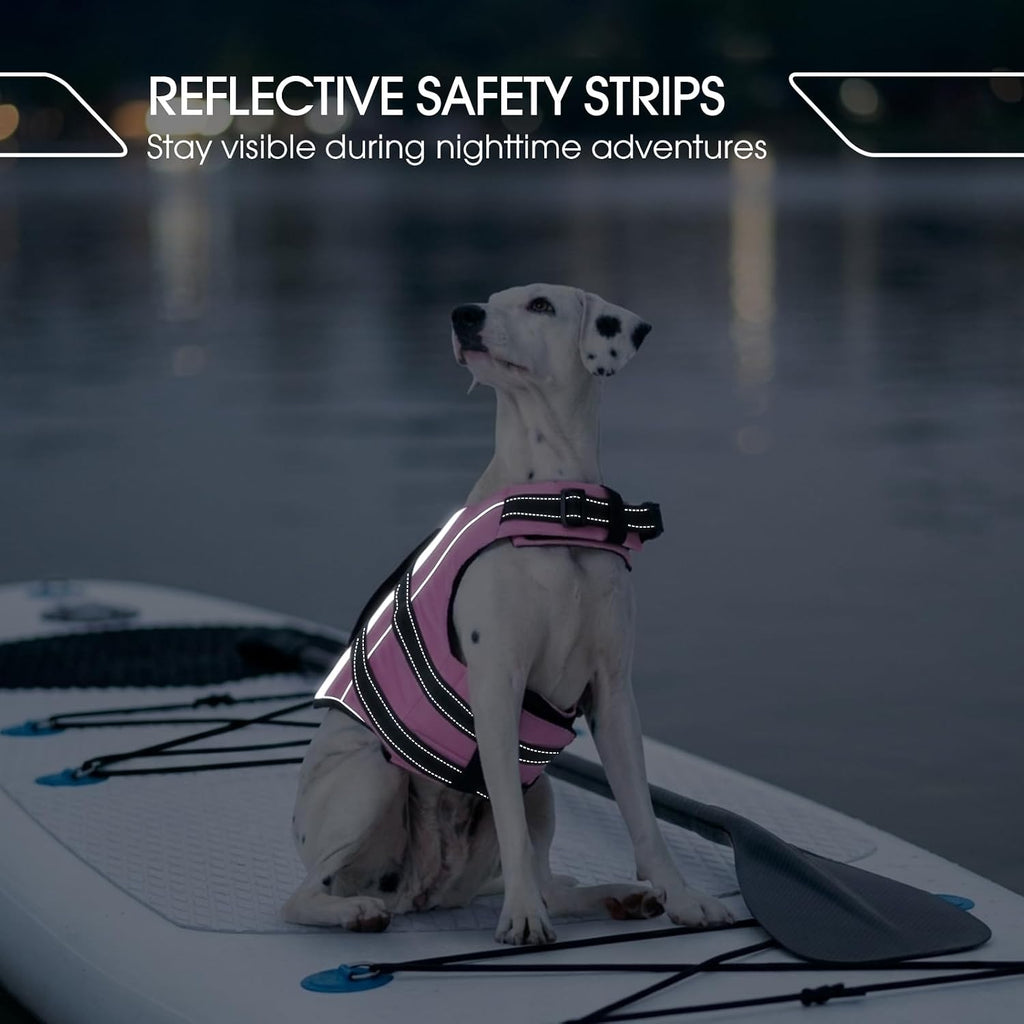 FUAMEY pet buoyancy swim jacket highlighting the metal leash D-ring