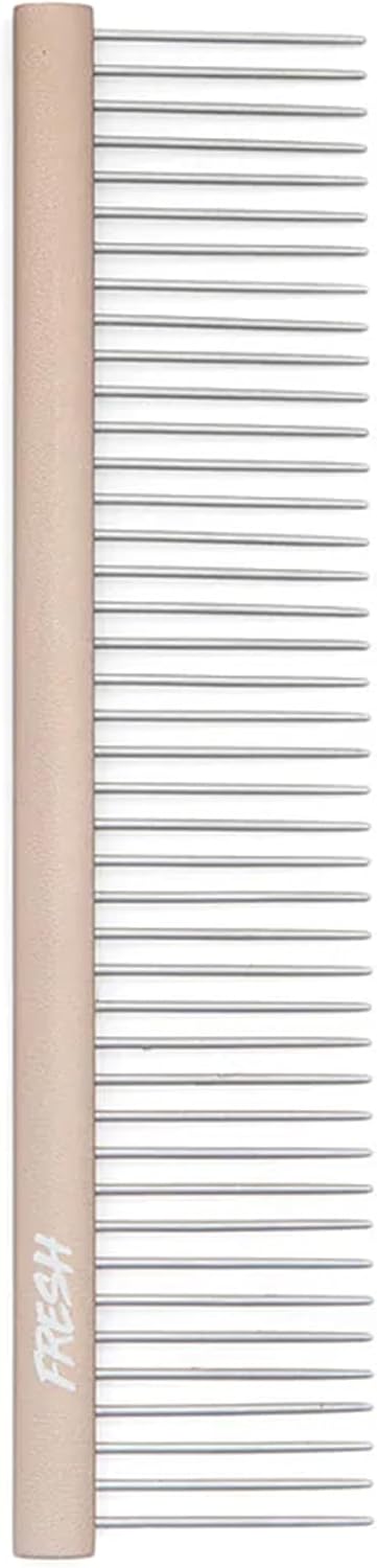 Fresh branded pet comb packaging and tool details