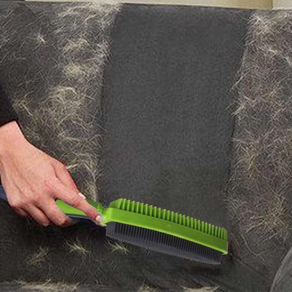 Godiyyer pet hair brush cleaning car interior seats