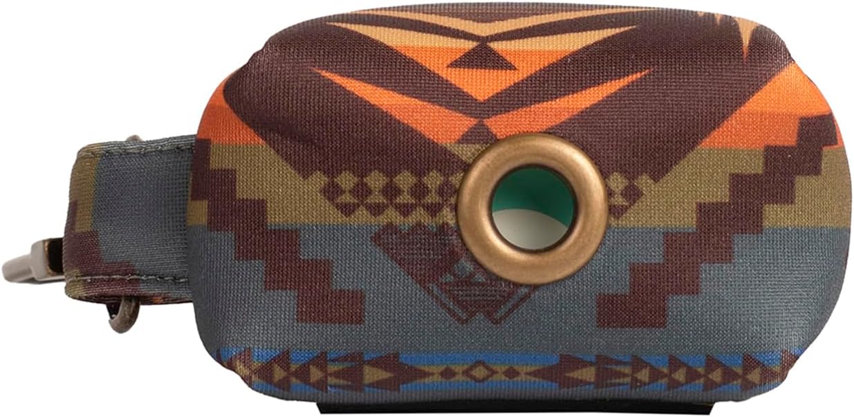 Side profile of Pendleton dog waste bag holder with zipper