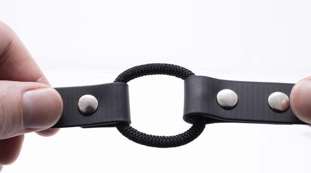 Educator bungee dog collar trim-to-fit detail