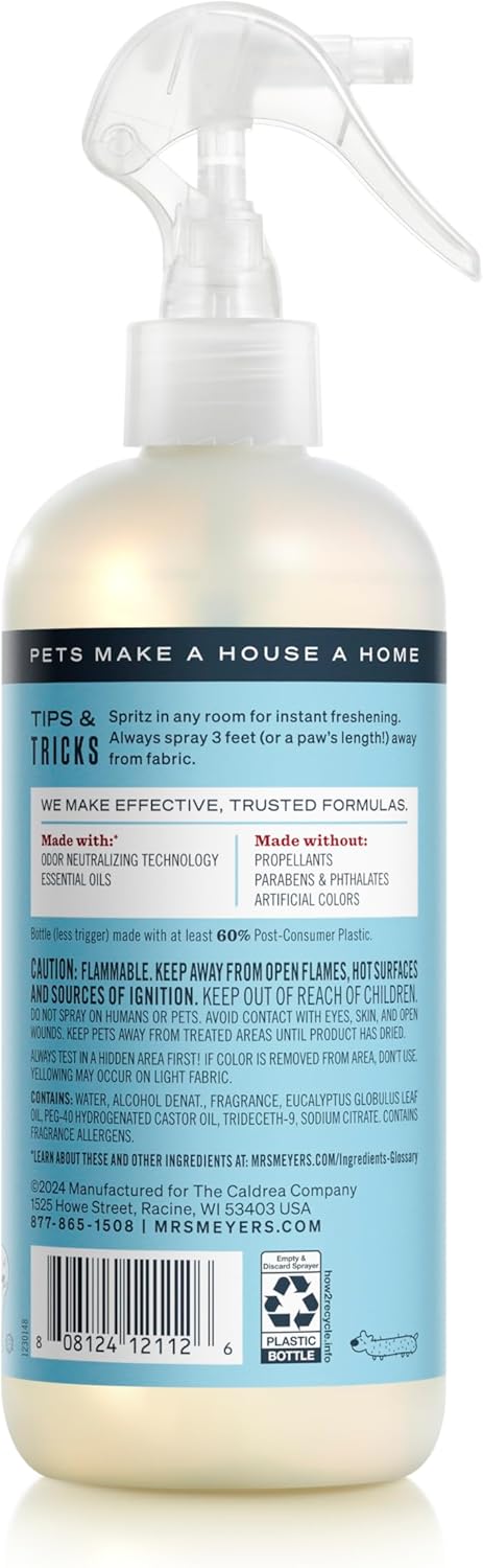 Close up of Mrs. Meyer's Coconut Leaf pet spray label