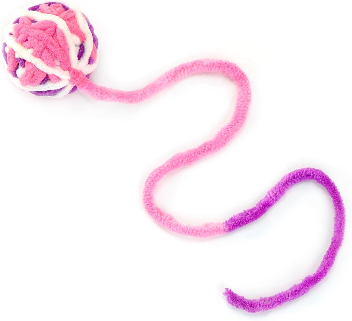 Soft woolen exterior of Chiwava cat ball toy