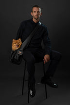 Noah and Paw pet carrier showing adjustable padded shoulder strap