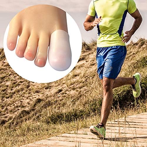 Comparison of large and medium size Hoogoo gel toe sleeves in packaging