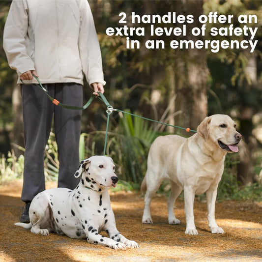 Howgo dual dog leash close up of three sixty degree swivel joint
