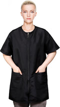 Pumtus waterproof pet grooming workwear front view showcasing the black professional smock with full zipper