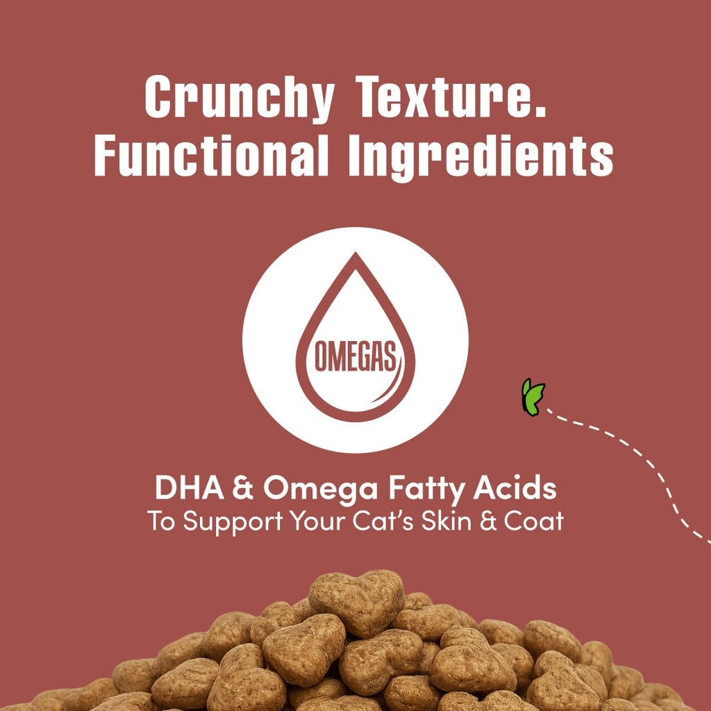 Get Naked crunchy bites for cats closeup view