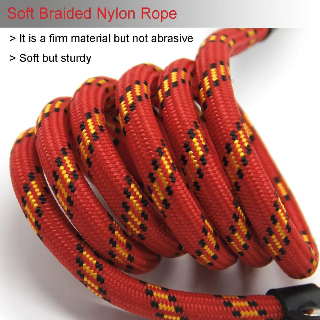 Coolrunner 5 feet slip lead collar setup showing the high-density braided rope detail.