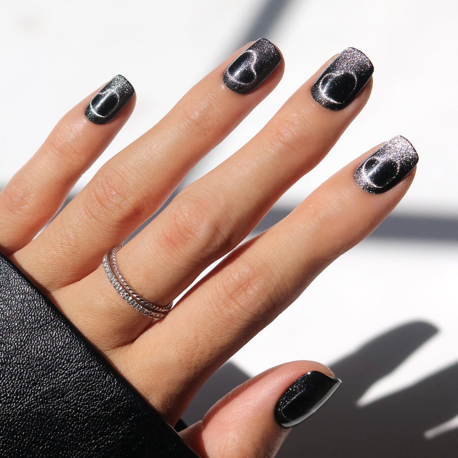 Glamnetic Midnight Romance short squoval press on nails front view