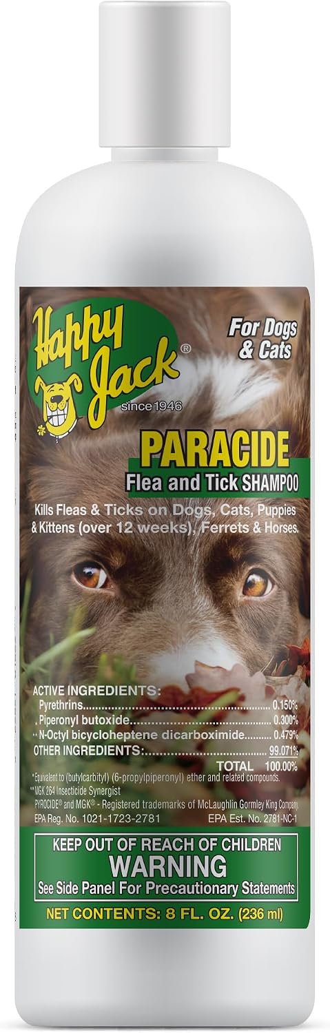 Happy Jack DD-33 spray bottle for flea and tick treatment