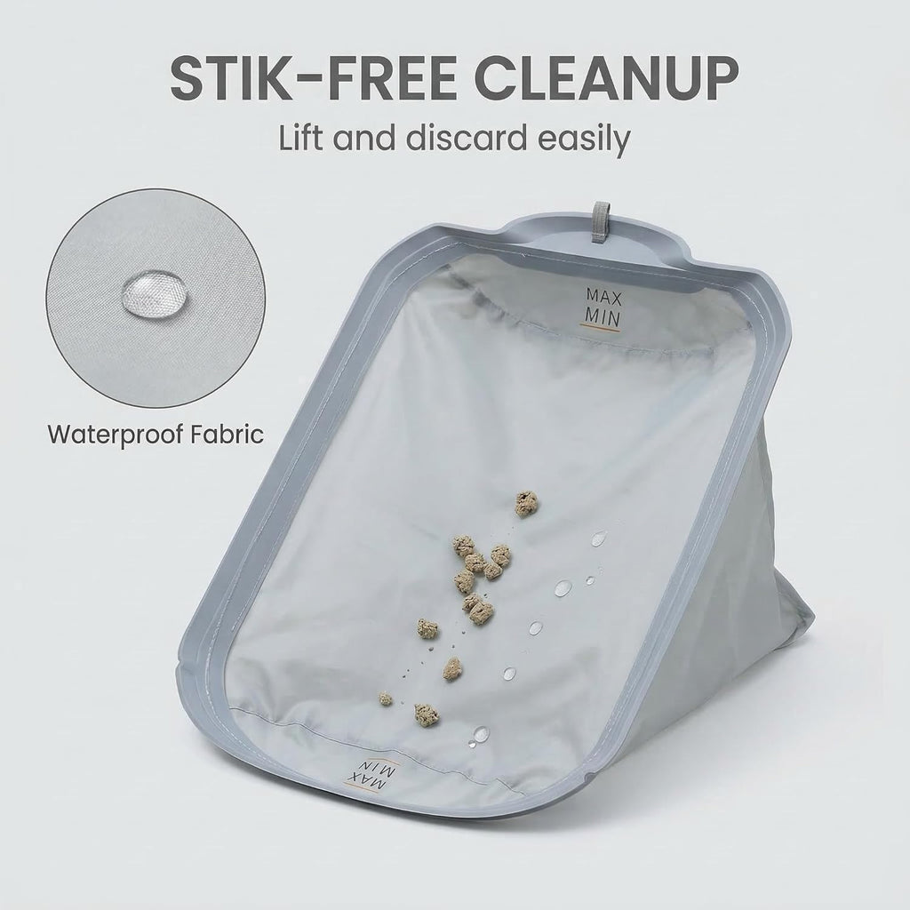 Checpurry self cleaning cat litter box liner detailing the anti stick surface texture.