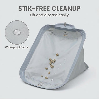 Checpurry self cleaning cat litter box liner detailing the anti stick surface texture.