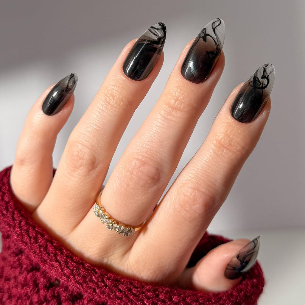 Glamnetic x Harry Potter Dementor press on nails front view