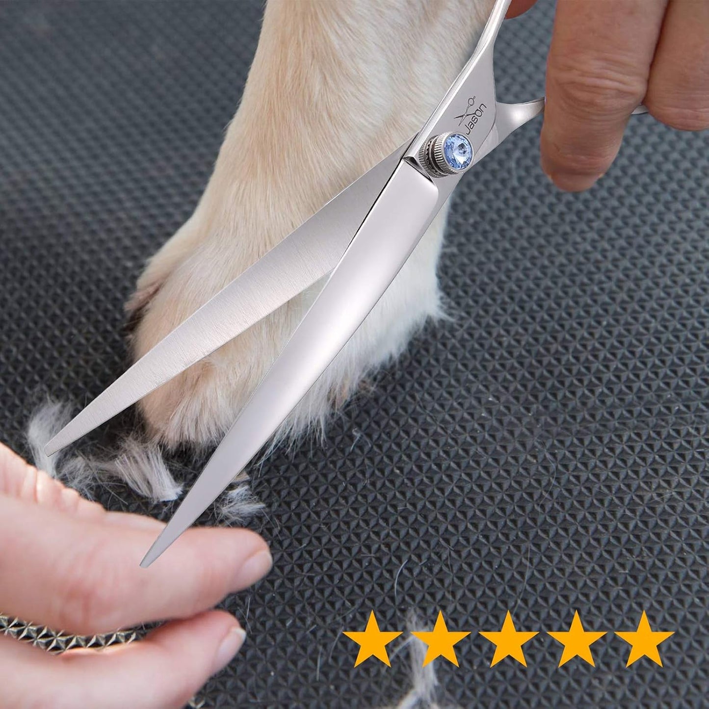 Ergonomic pet trimming shears for contouring dog faces and paws