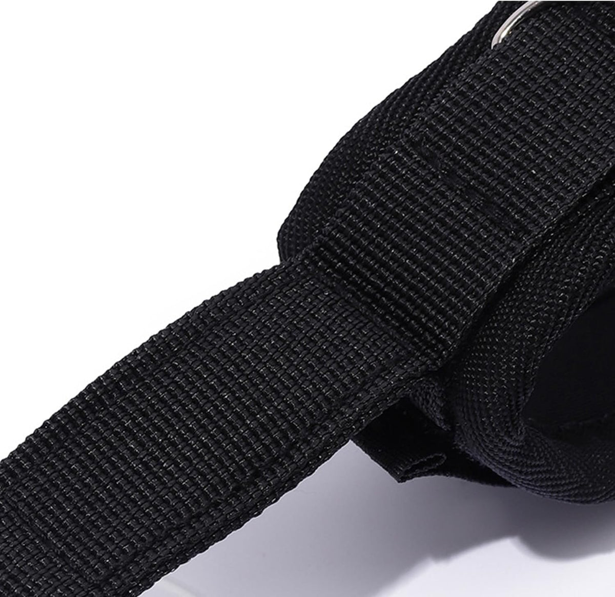 Pet grooming accessory for trimming and bathing small animals